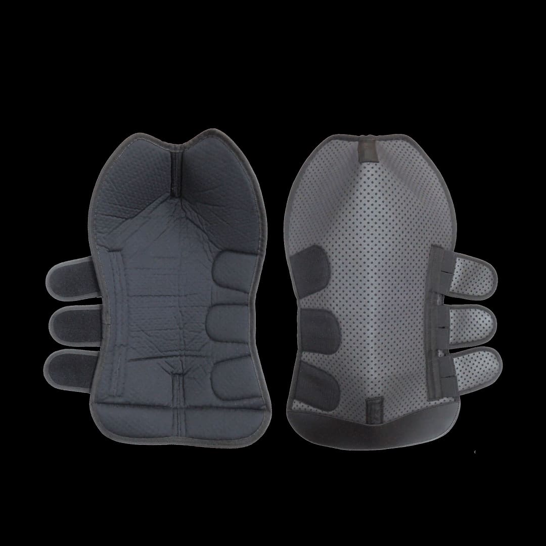 スポーツブーツ